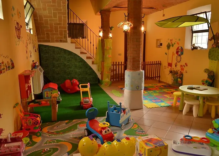 לינה וארוחת בוקר Santa Rita מודנה